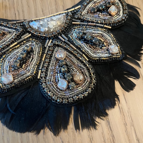 Stella and Dot statement necklace - Picture 4 of 5